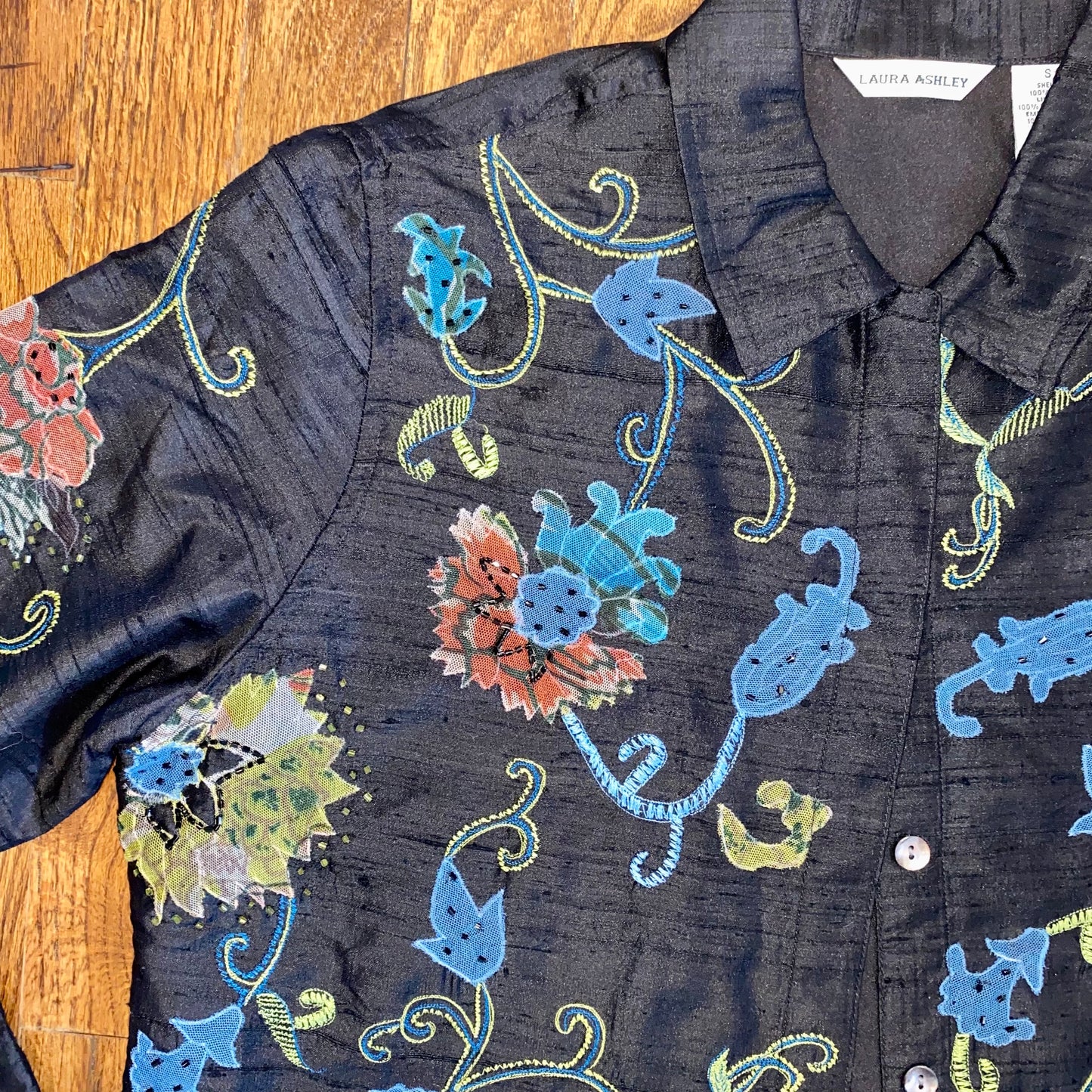 Floral Embroidered Silk Button